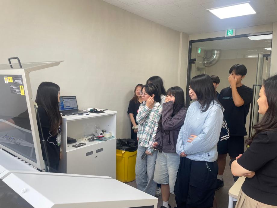 고가장비 UV프린터를 활용한 고교-대학 연계 전공체험 프로그램 진행 5