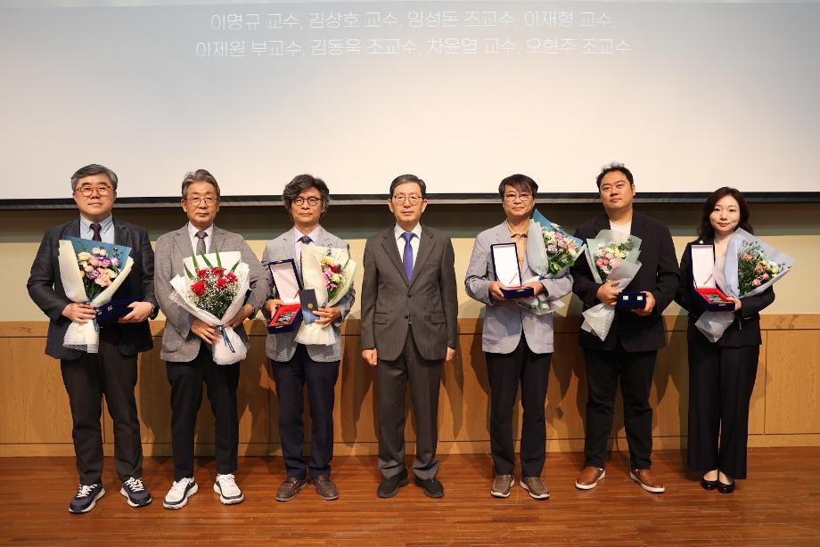 상지대학교, 개교 70주년 기념식 개최_스마트팜생명과학과 수상 7